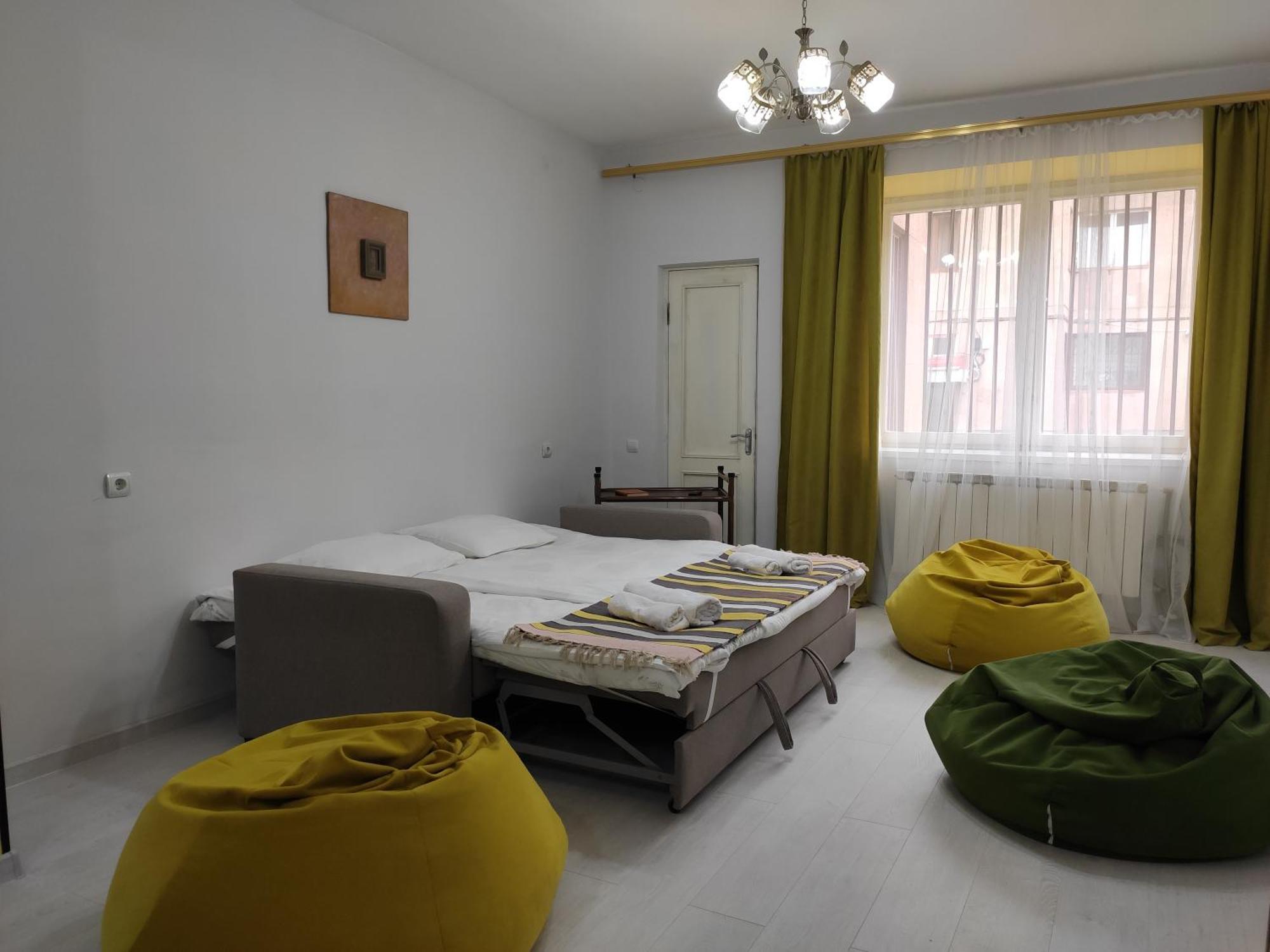 Ners Guest House ギュムリ エクステリア 写真