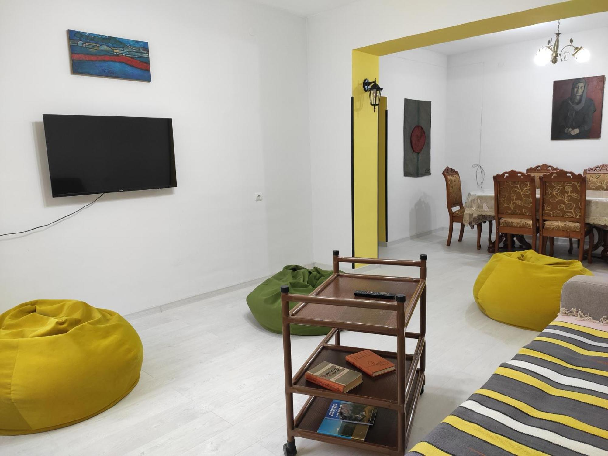 Ners Guest House ギュムリ エクステリア 写真