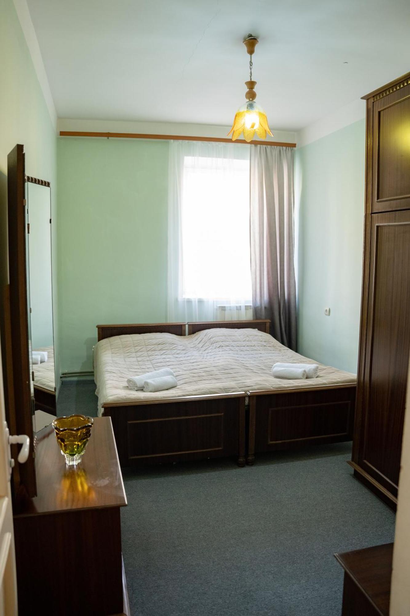 Ners Guest House ギュムリ エクステリア 写真